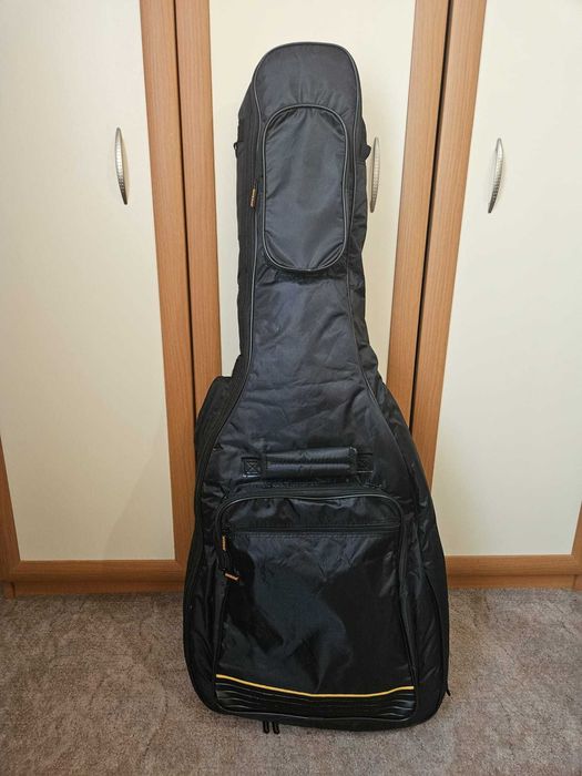 Акустична китара  Kremona R35E