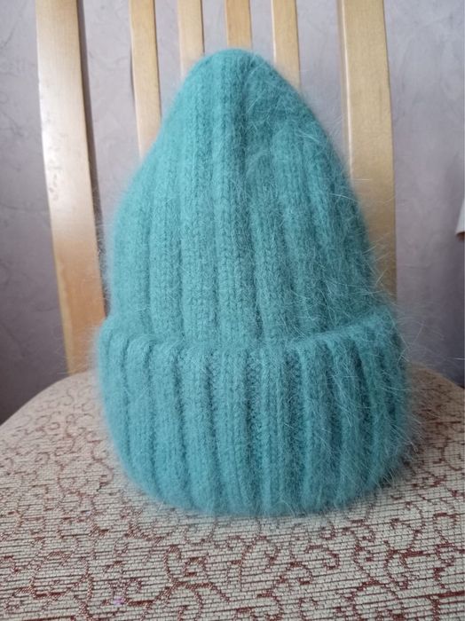 Шапка вязанная зимняя