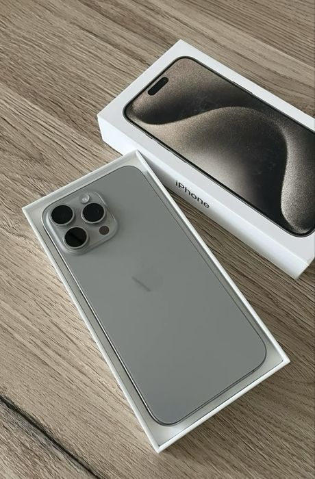 Продам Iphone 15 pro max