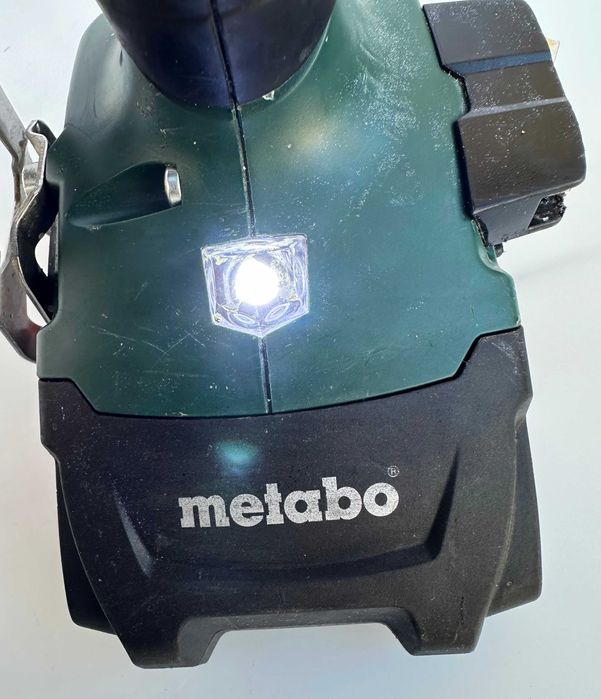 METABO SB 18 LT - Акумулаторен ударен винтоверт 2x18V 3.0Ah