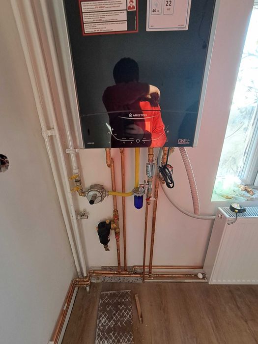 Instalator execut instalații