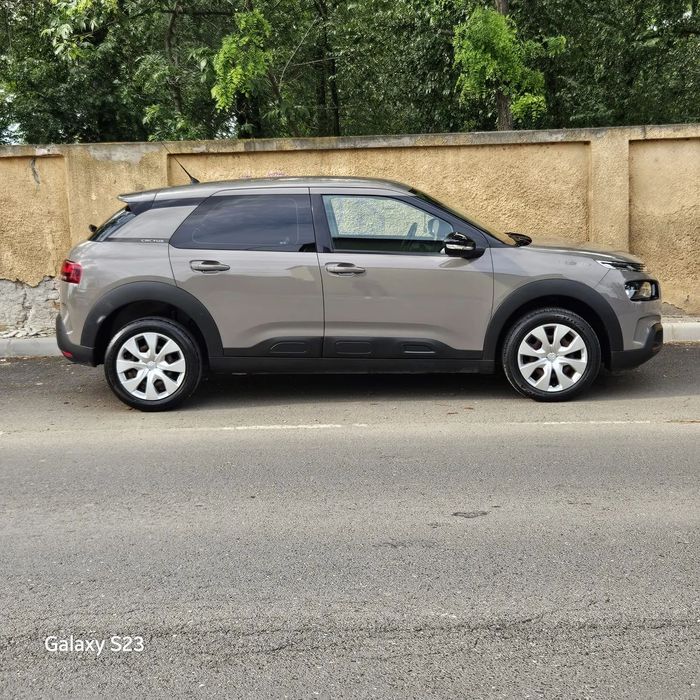 Citroën C4 Cactus Vând Citroën C4 Cactus (AM23), hatchback 5 uși, echipare Feel, motoriz