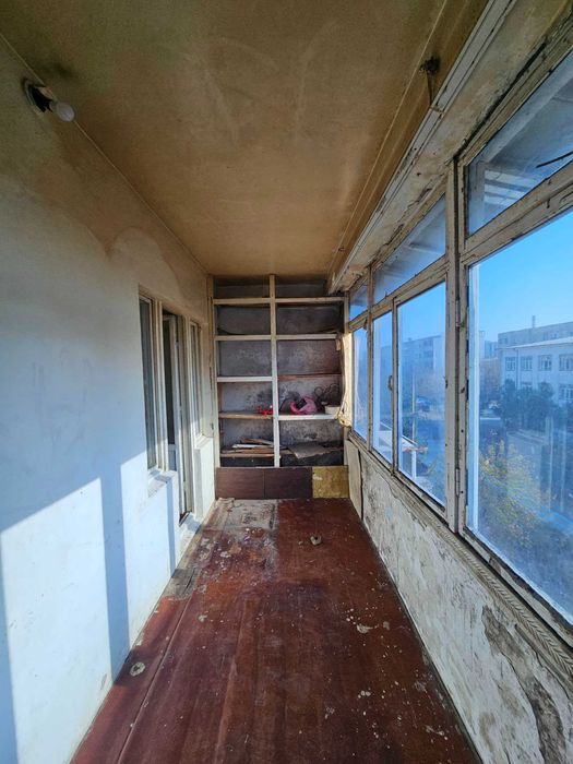 Buxoroda kvartira xonadon uy sotiladi 2 xonali 62m² 3-qavat.