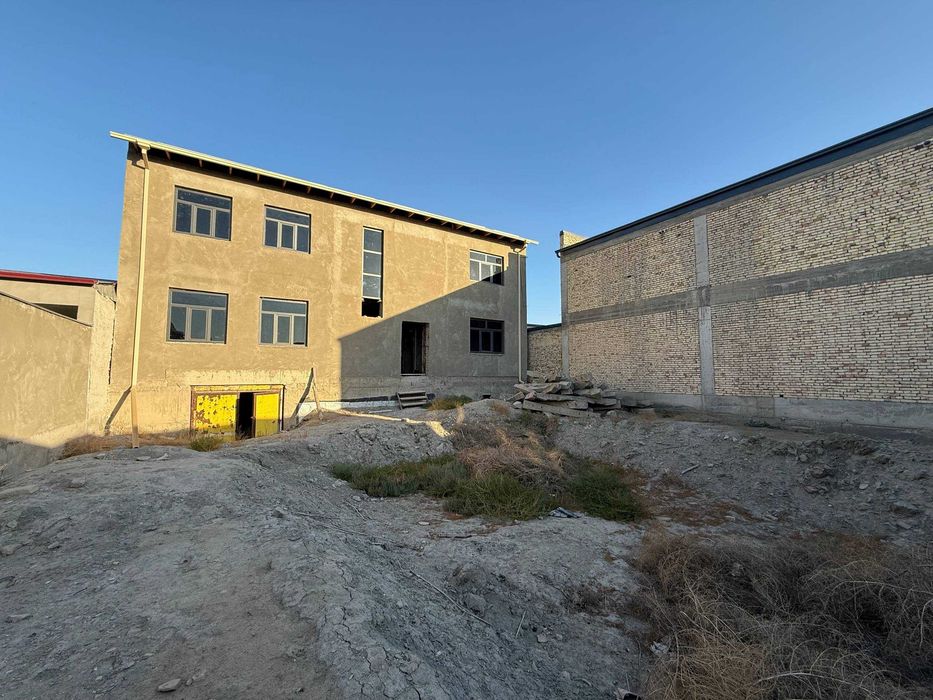 buxoroda tayyor 5 SOTIQLI HOVLI SOTILADI