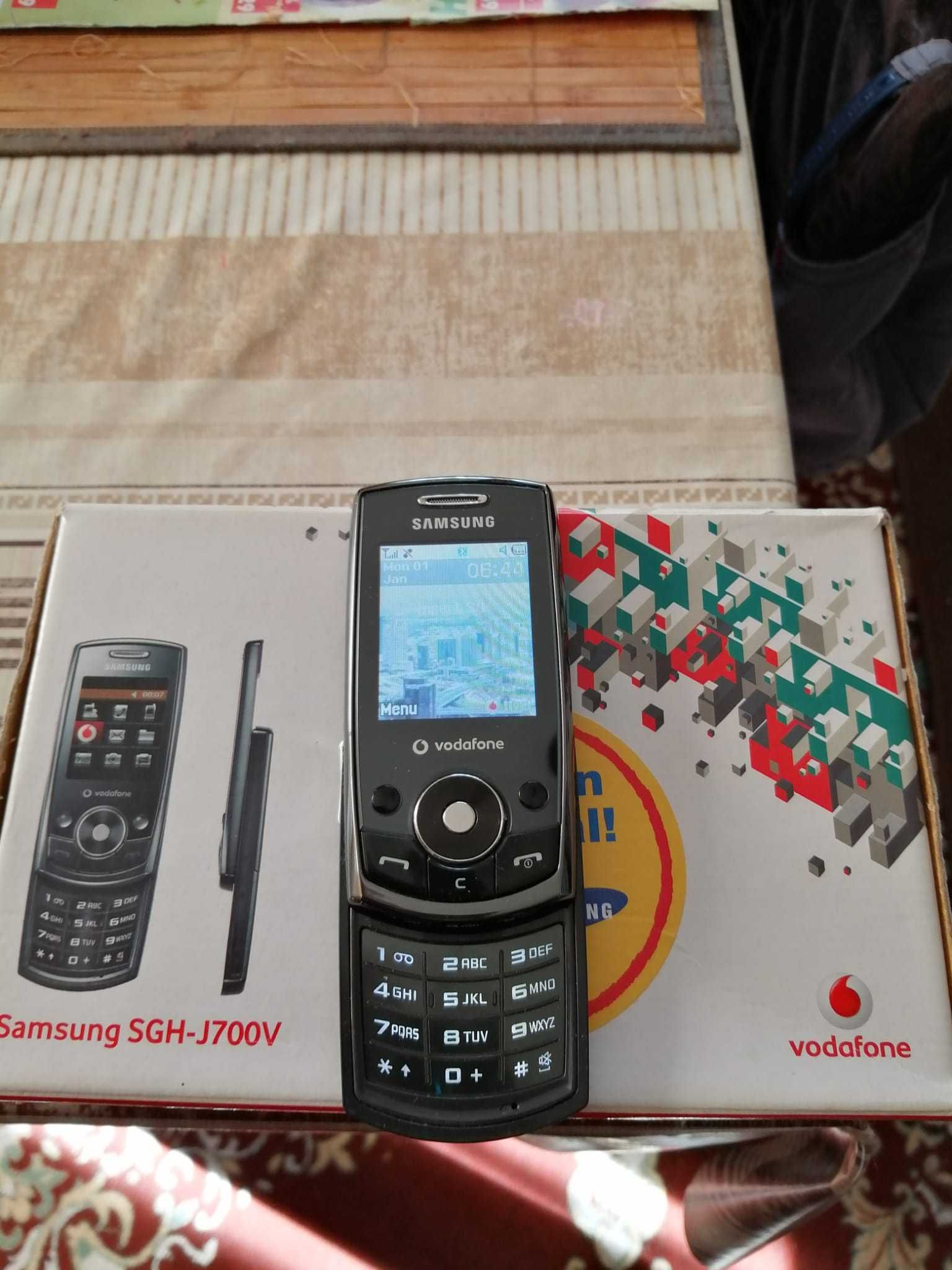 Telefon Samsung SGH-J700V