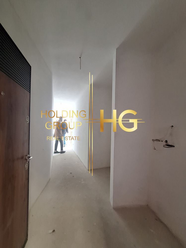 Продава се Четиристаен апартамент в Варна, Бриз - 166 кв.м за 2049 €/кв.м - Снимка #5