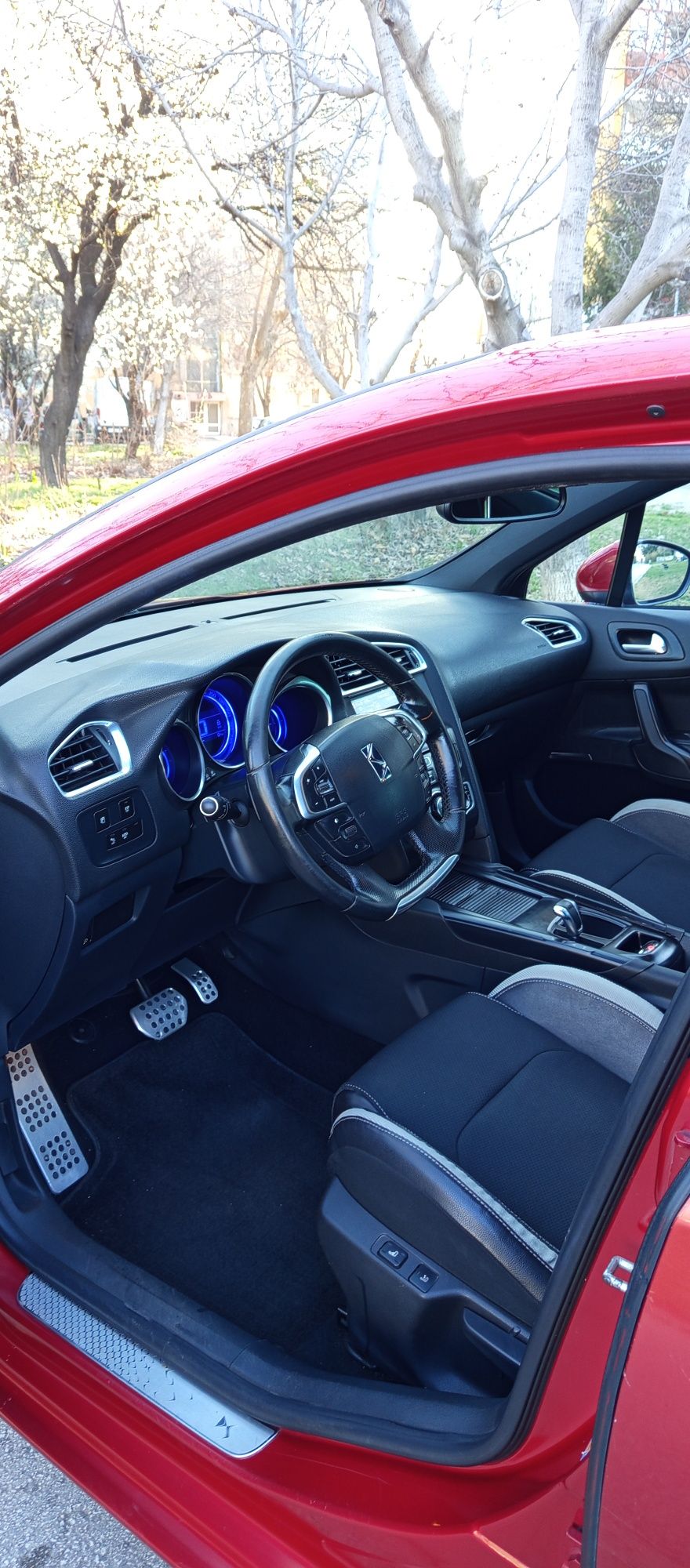 Citroën DS4 Crossover 1,6 E-HDI AirDream Business- автомат Нов внос