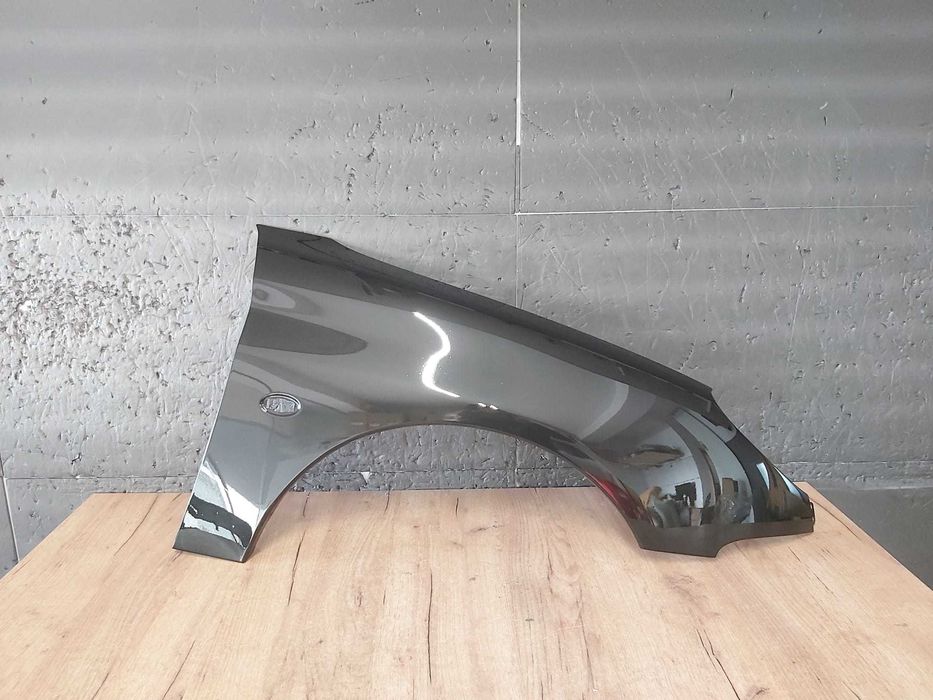 Aripa Fata Dreapta Peugeot 206 An 1998-2009 (KTX (Negru))