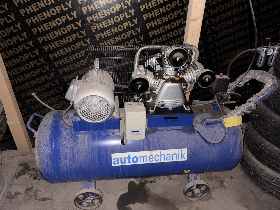Компресор 200 л.