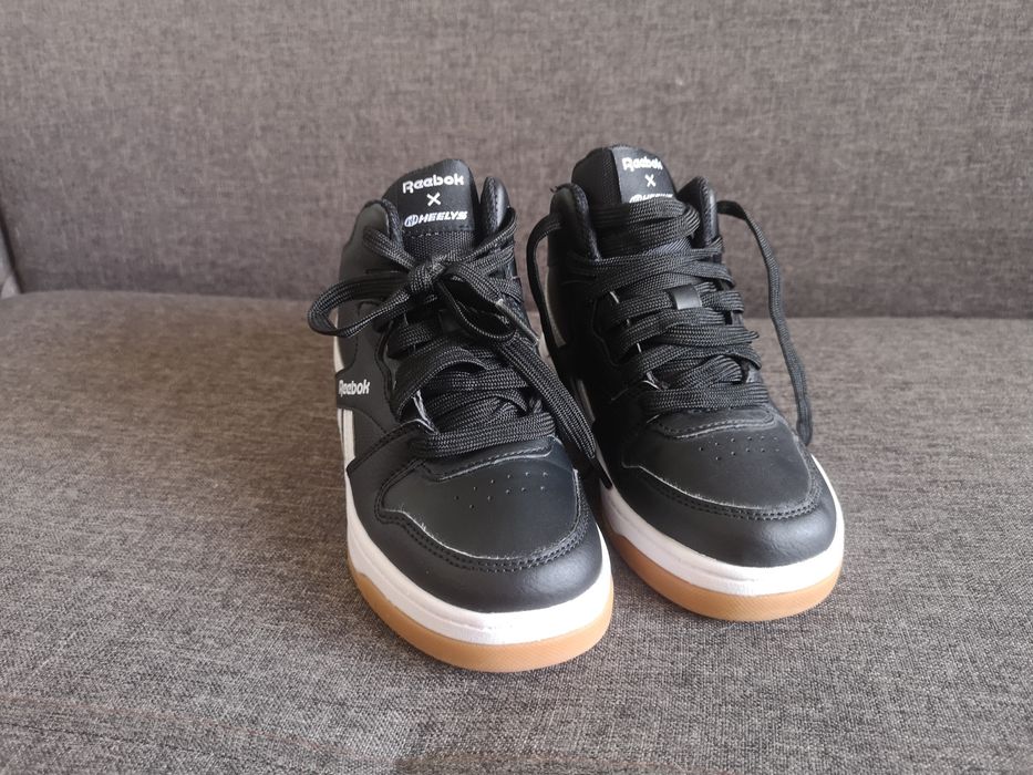 Reebok Heelys cu role pentru copii