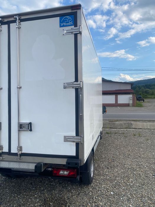 OFERTA DE URGENTA Ford Transit 2015 2.2 130cp 7500€