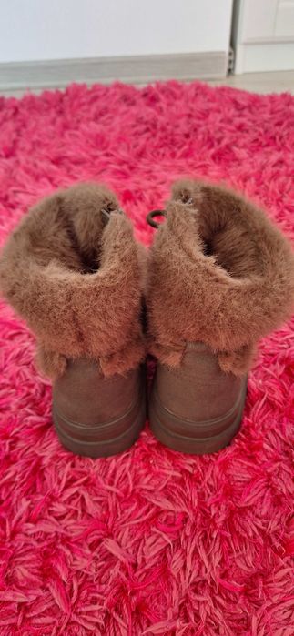 Vand botine fetite Zara 35