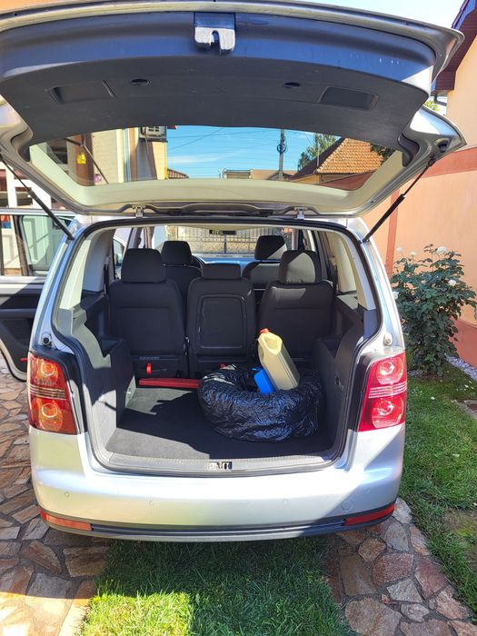 Volkswagen Touran, 2010 benzină 1,4.