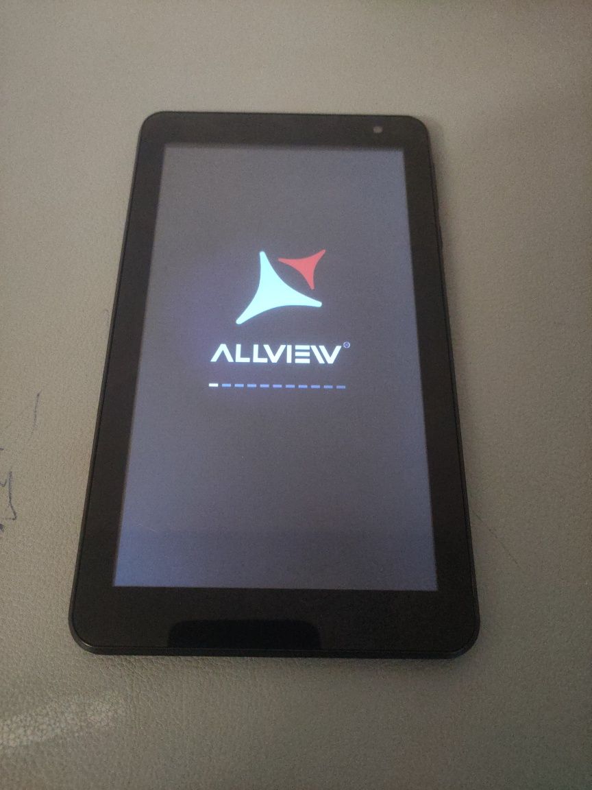 Tableta Allview Viva c703