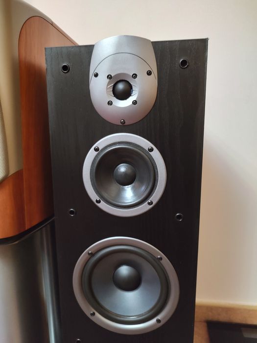 Vand. schimb boxe Infinity Delta 30.Pret Redus