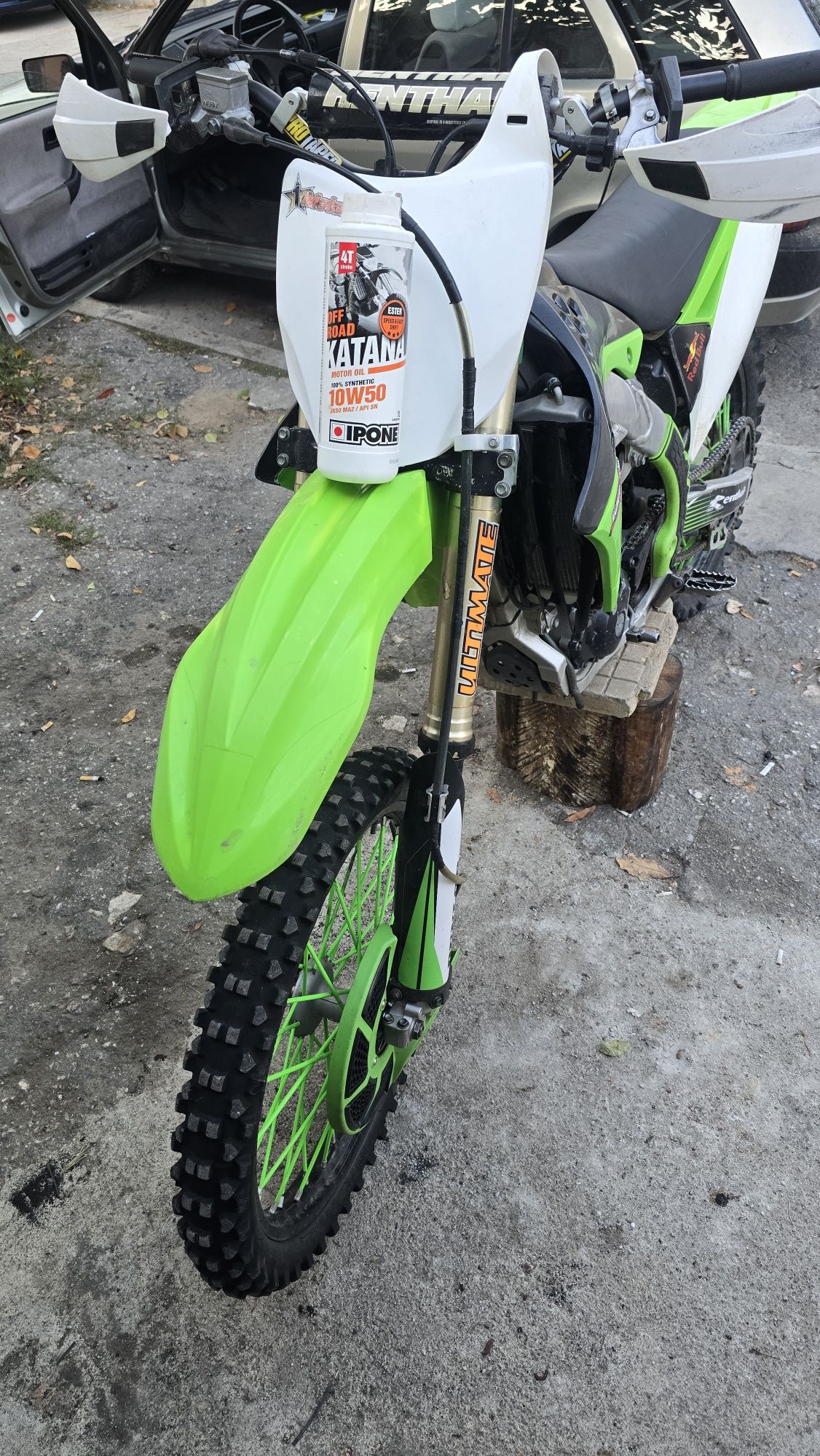 Kawasaki kx450f.