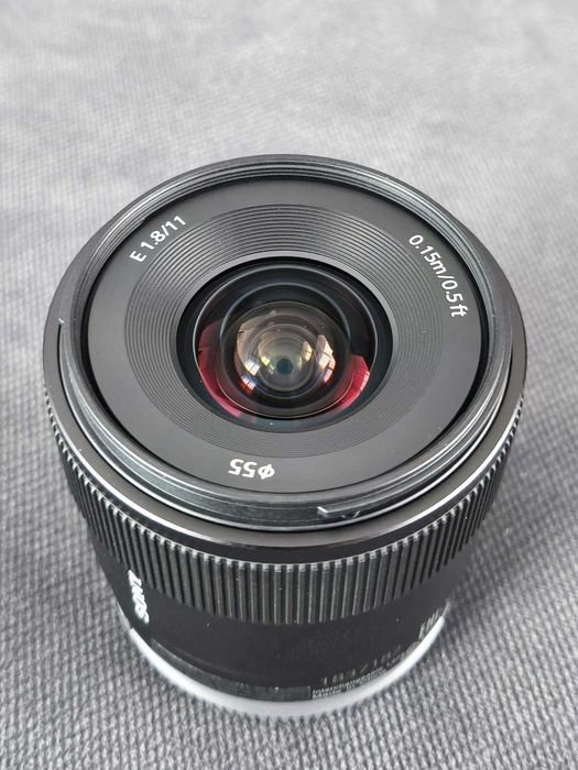 Obiectiv Sony, montura E, 11mm, F1.8, Negru APS-C
