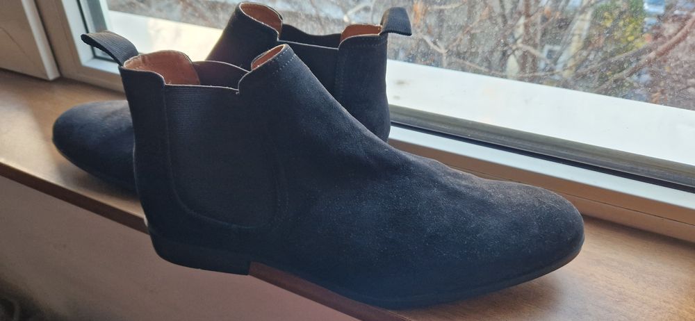 Oбувки HM, чисто нови, 44 номер