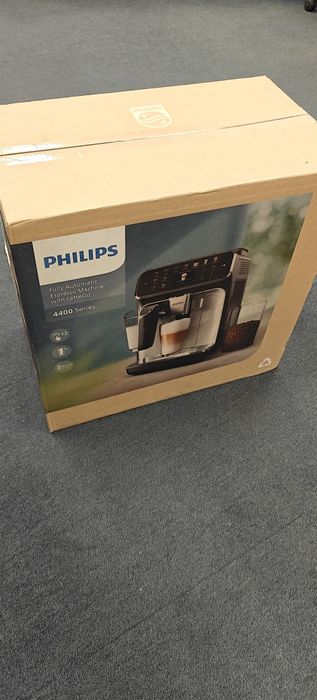 Espressor Philips seria 4400 NOU