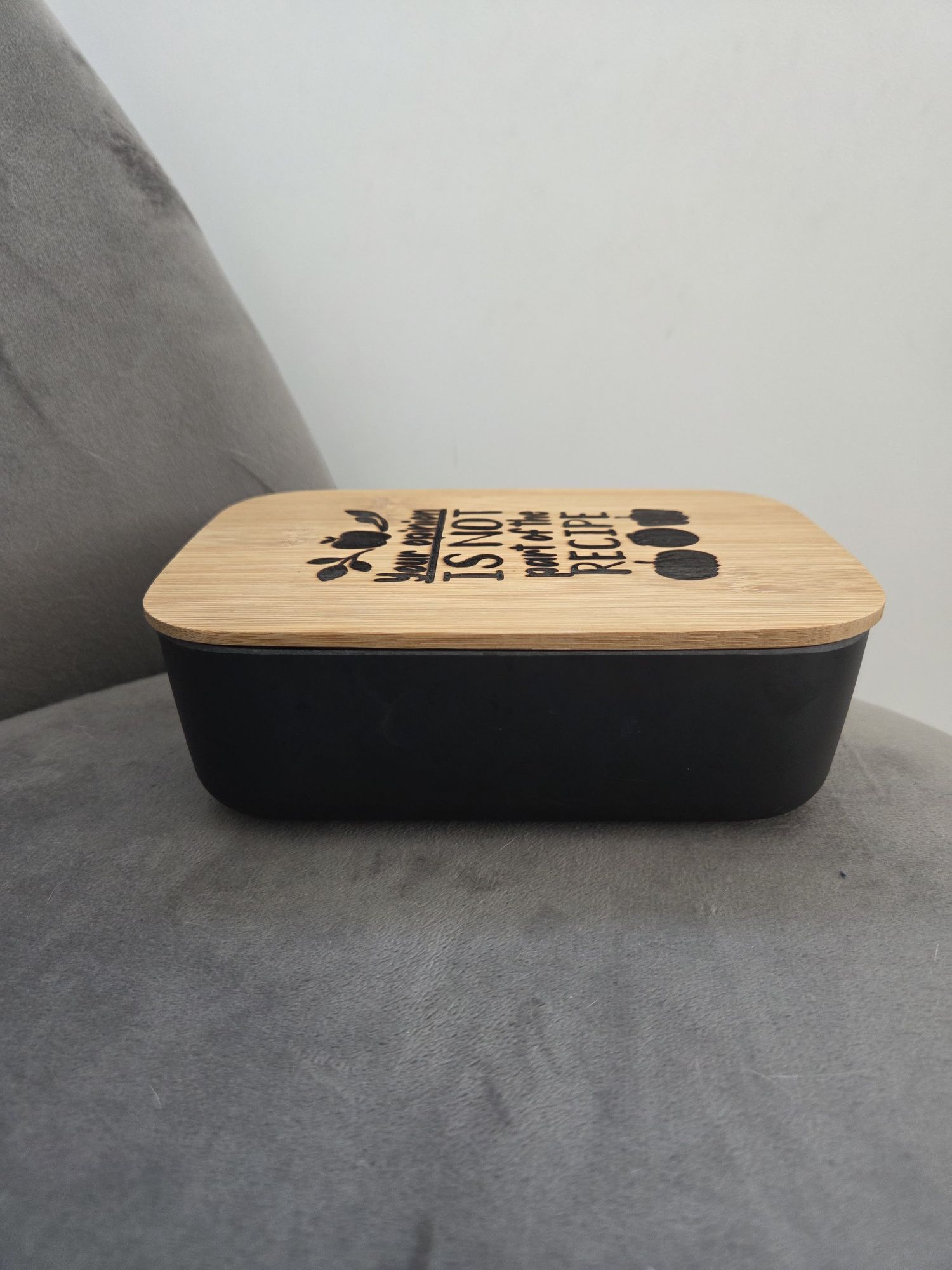 Кутия за храна [Lunch box] "Your opinion..."