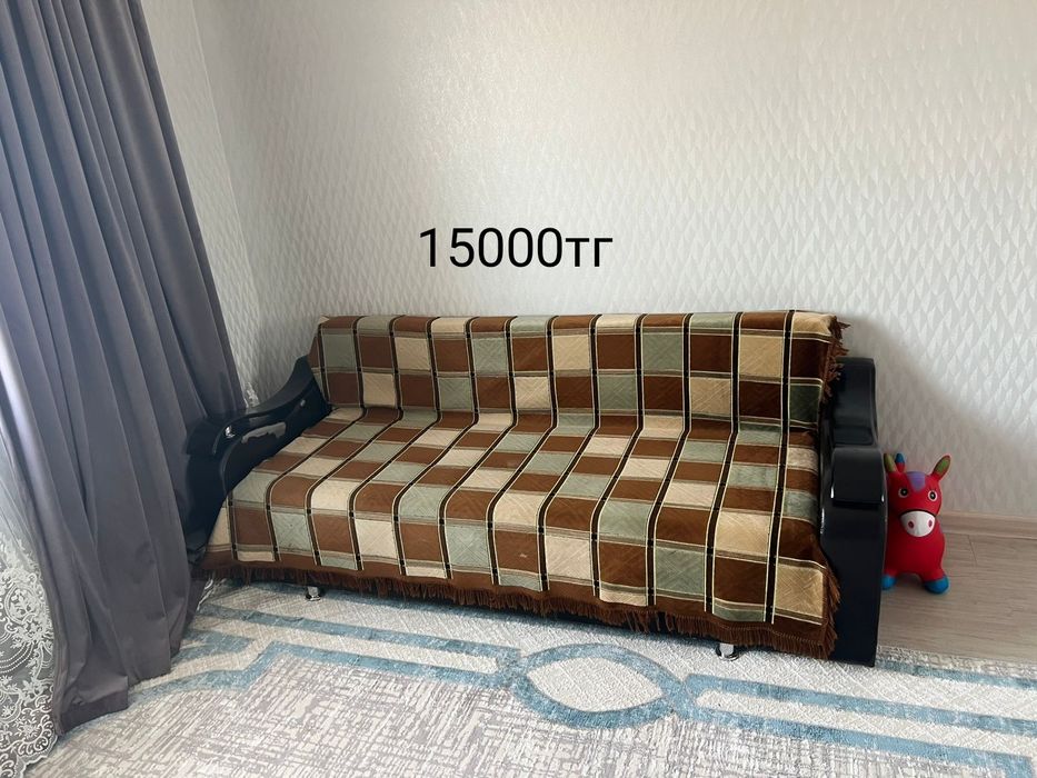 В связи с ремонтом продам мебель диван, комод, сервант