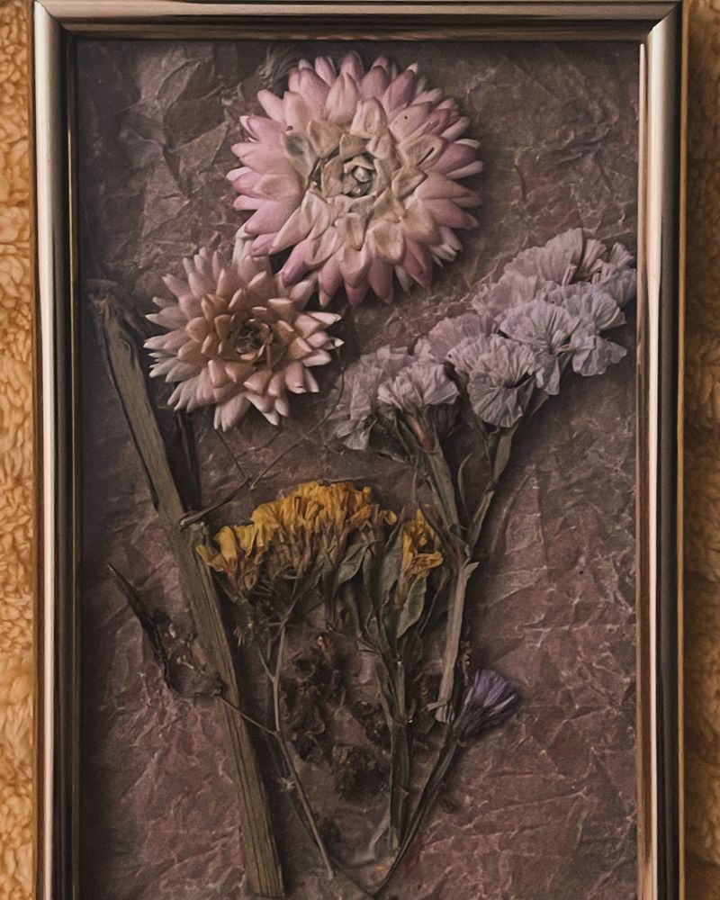 Tablou cu flori presate