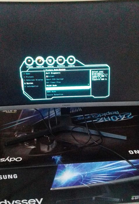 Monitor Samsung Odyssey 27 inch, curbat, 240hz