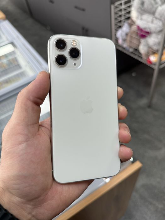 Iphone 11 pro oq 64gb yashil 256gb