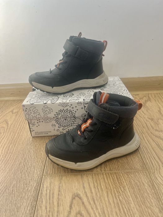 Детски боти Clarks 28н