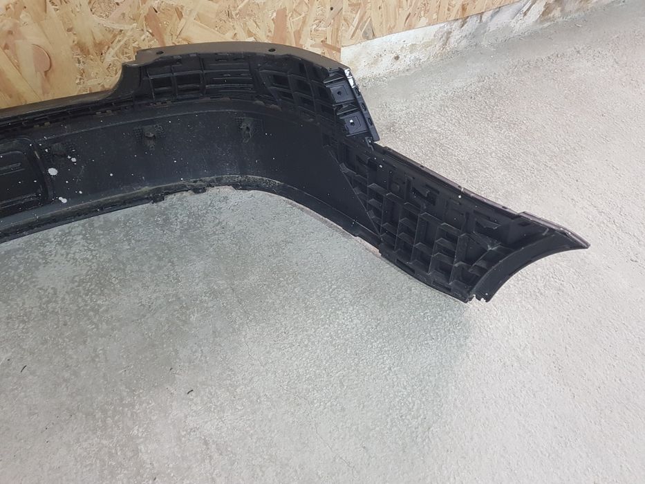 Bara spate VW Phaeton an 2003-2009,noua,originala VW