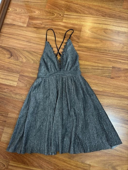 Rochie Renuar, cu sclipici si spatele gol