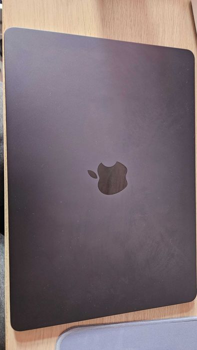 MacBook Air 13" M3 16GB RAM 512GB Midnight