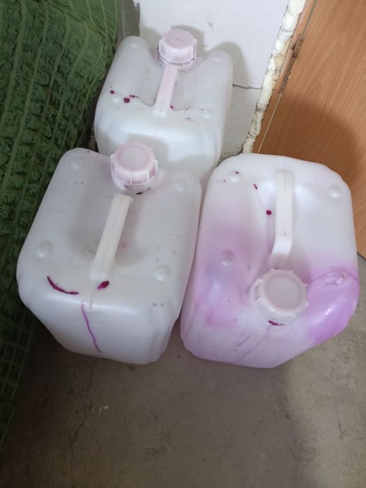 Канистры/бочки 20л по 500тг