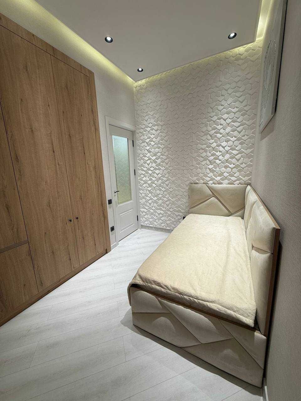ЖК Nikitina Residence 3-комн 2/9 72 м² 2 с/у новый евроремонт меб/тех