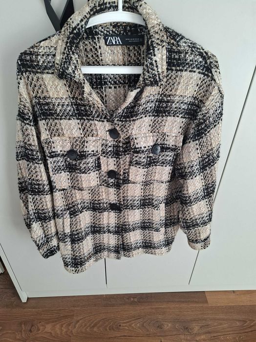 Geacă mărimea XS stil camasa Zara merge s,m