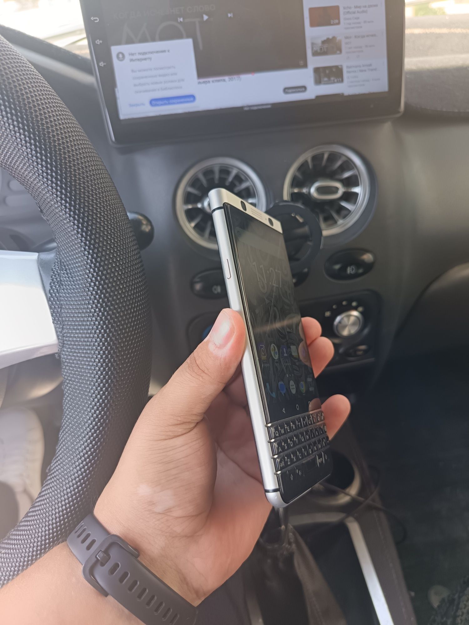 Blackberry keyOne