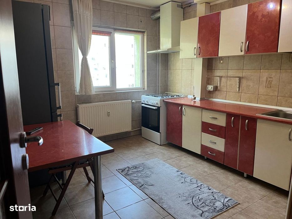 Inchiriez apartament 2 camere Rahova,Margeanului cu loc de parcare.