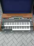 Orga piana yamaha, farfisa, benelux