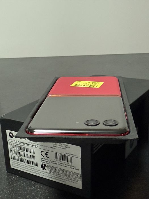 Motorola razr 40ultra Viva Magenta