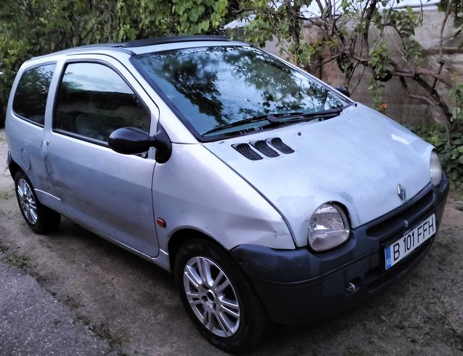 Vand- schimb Renault Twingo 1.2 benzina ( PROPRIETAR ) pret discutabil