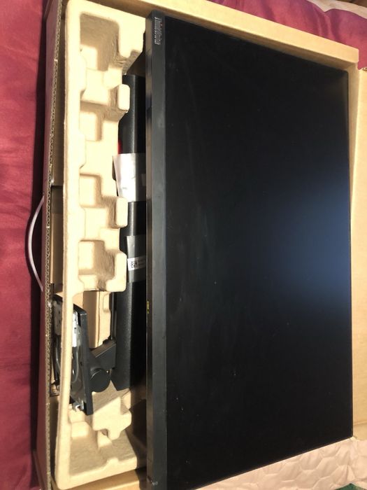 Монитор Lenovo - ThinkVision 24”