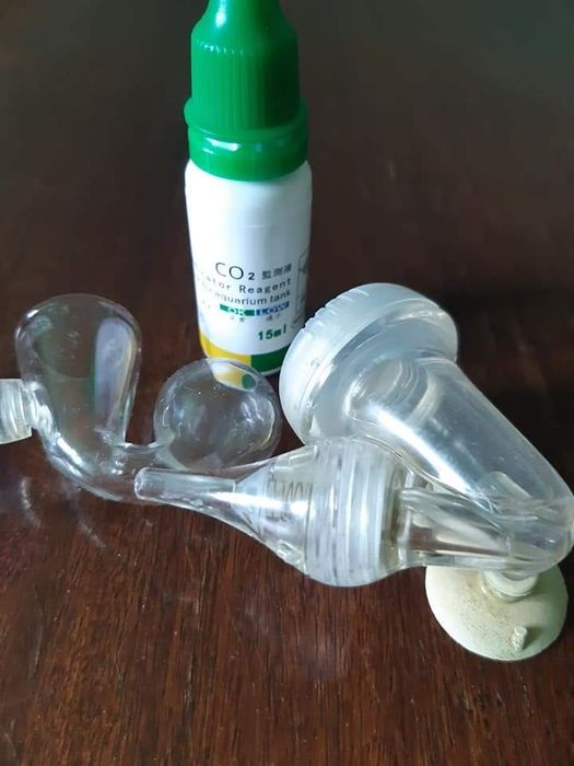 Butelie CO2  .Acvariu