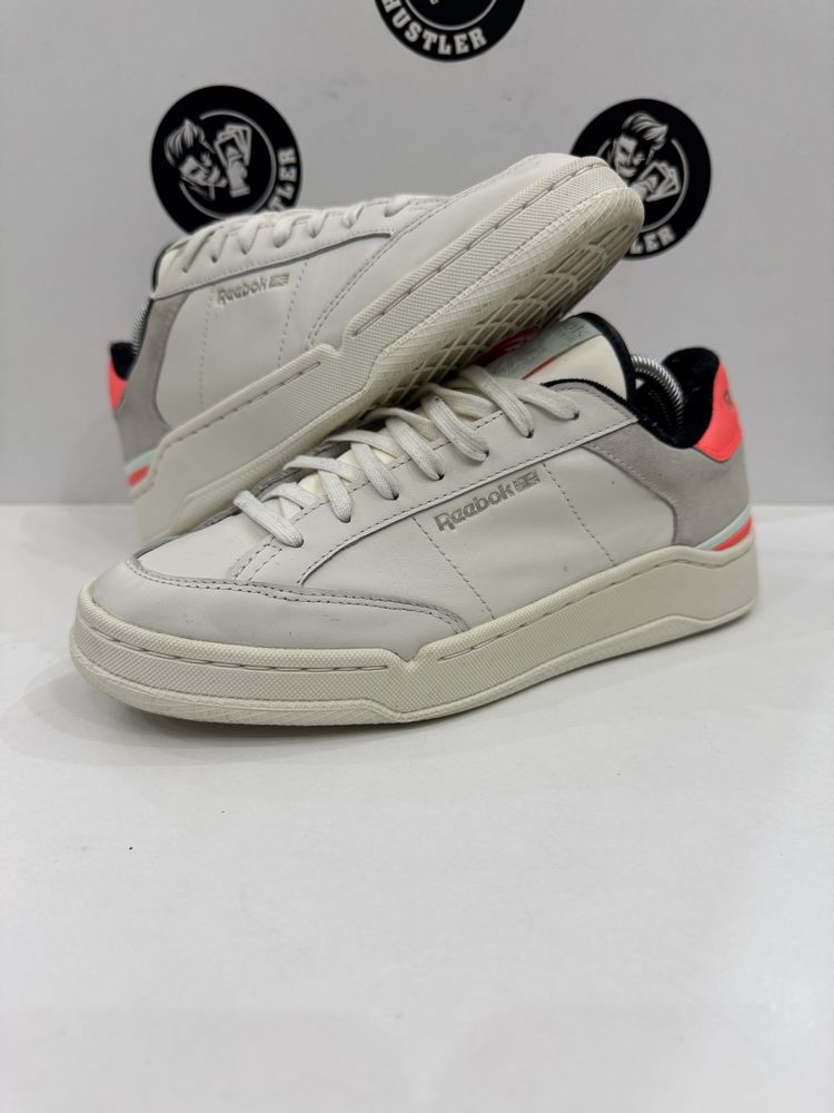 Маратонки REEBOK .Номер 40