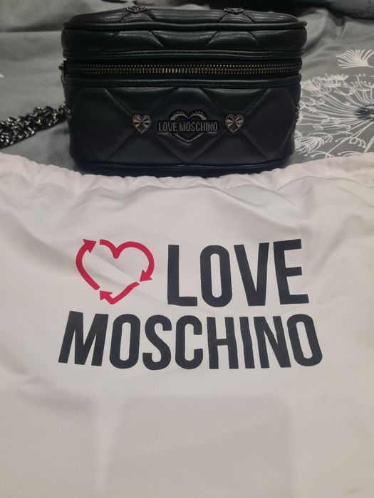 Дамска чанта LOVE MOSCHINO