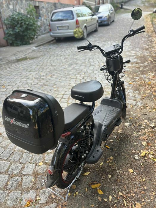 Електрически мотоциклет Maxmotors