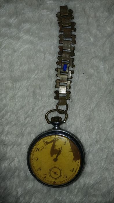 Продажба на часовници 3бр. Може и отделно