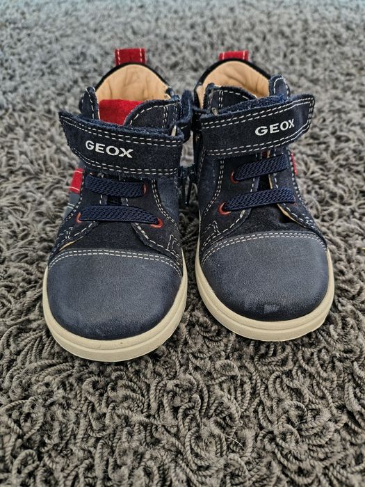 Бебешки есенно-зимни обувки Geox