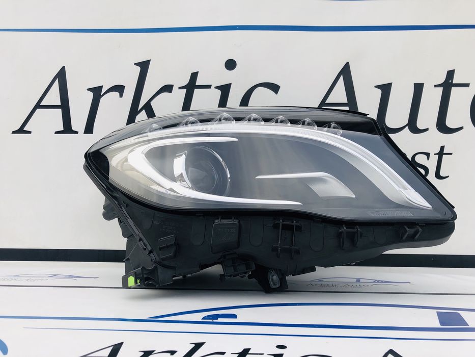 Far dreapta bi-xenon led Mercedes GLA după 2014 Nou