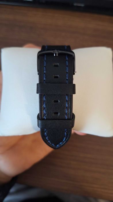 Мъжки Часовник Casio Edifice EFV 540D Кожена каишка Тъмносин