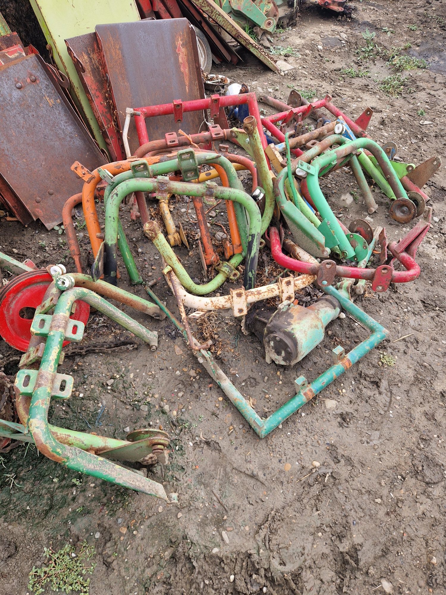 Jug  Balansor   Presa  Balotiera   Gallignani  Sgorbati  Jhon  Deere